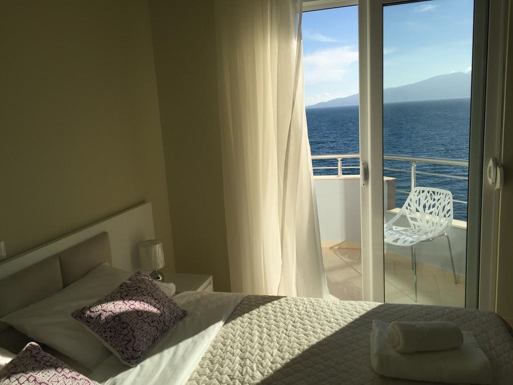 Skyfall Apartment Sarande Exterior photo