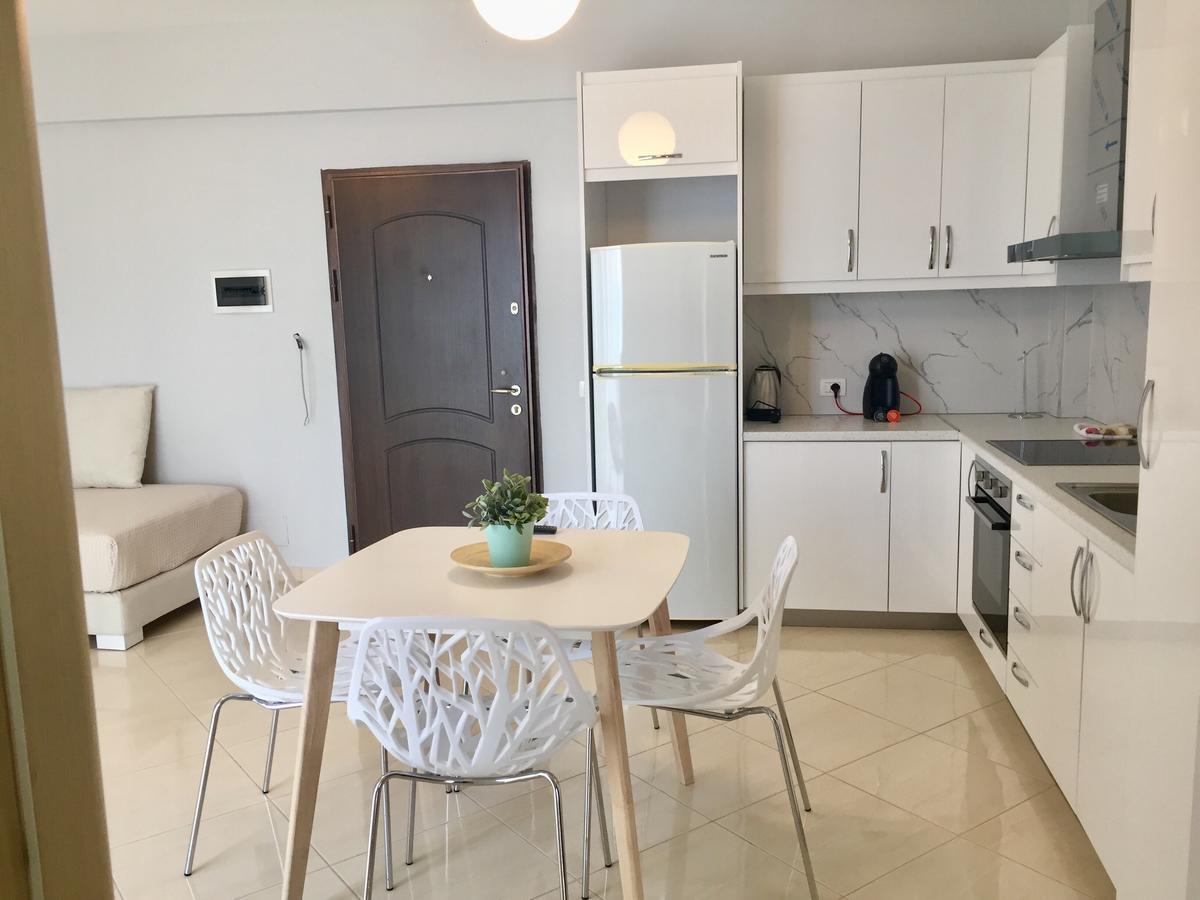 Skyfall Apartment Sarande Exterior photo